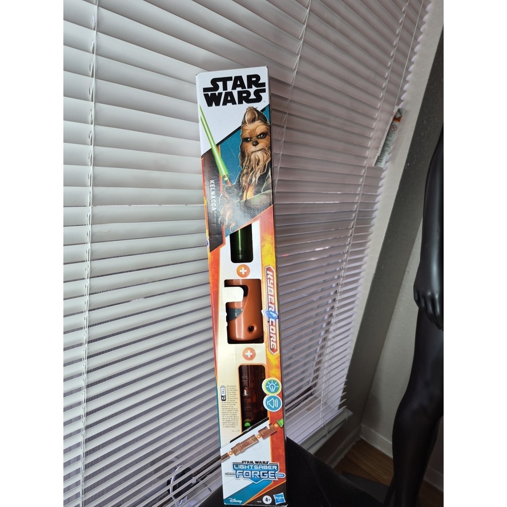 Hasbro Star Wars Lightsaber Forge Kyber Core‎ Kelnacca Green Electronic Disnep